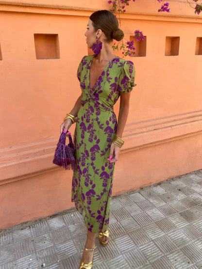 Donatella – letnia sukienka na każdą okazję